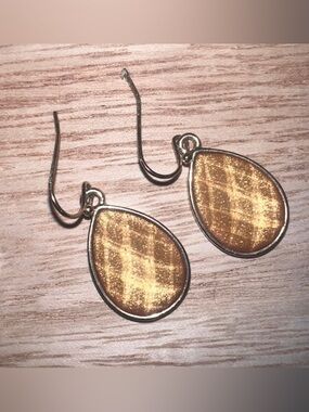 🎊JEWELRY SALE🎊Vintage Tear Drop Dangle Earrings